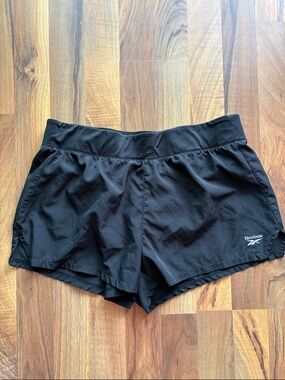 Reebok Black Women’s Athletic Running Shorts Size M